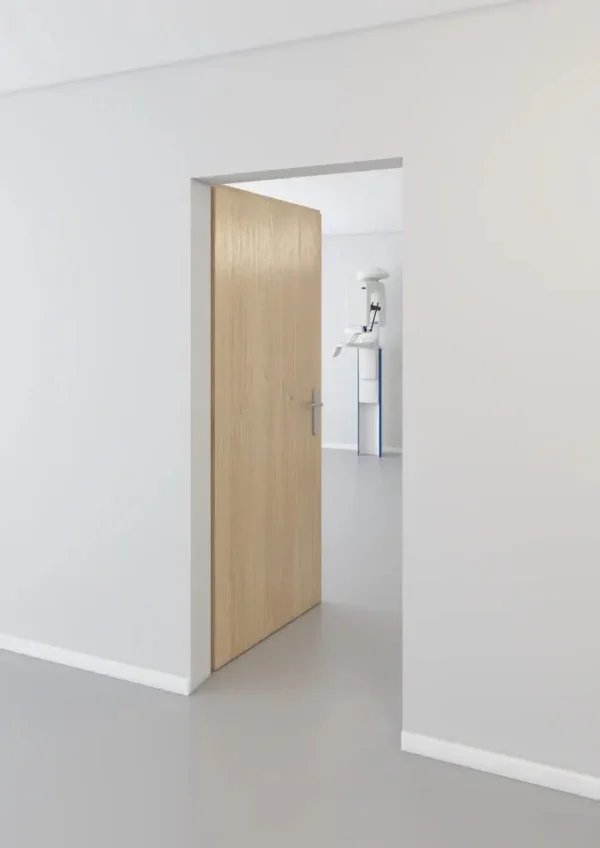 Light Oak Veneer Leaded door with no viewing window