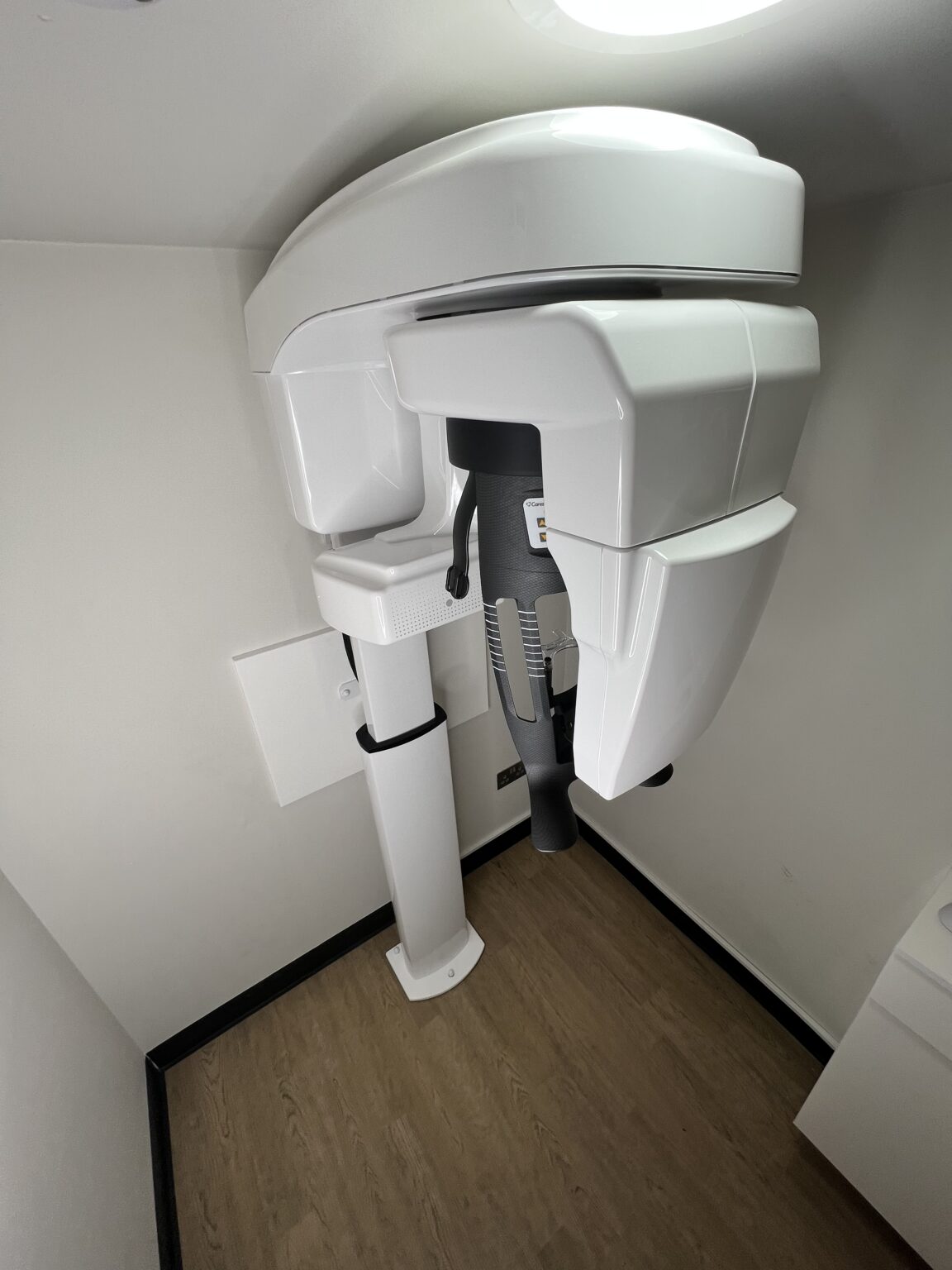 Carestream CS 8100 3D CBCT installed at Dentistry at Holme by 360 Visualise